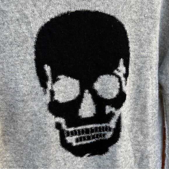 Skull Cashmere sweater - Picture 7 of 9